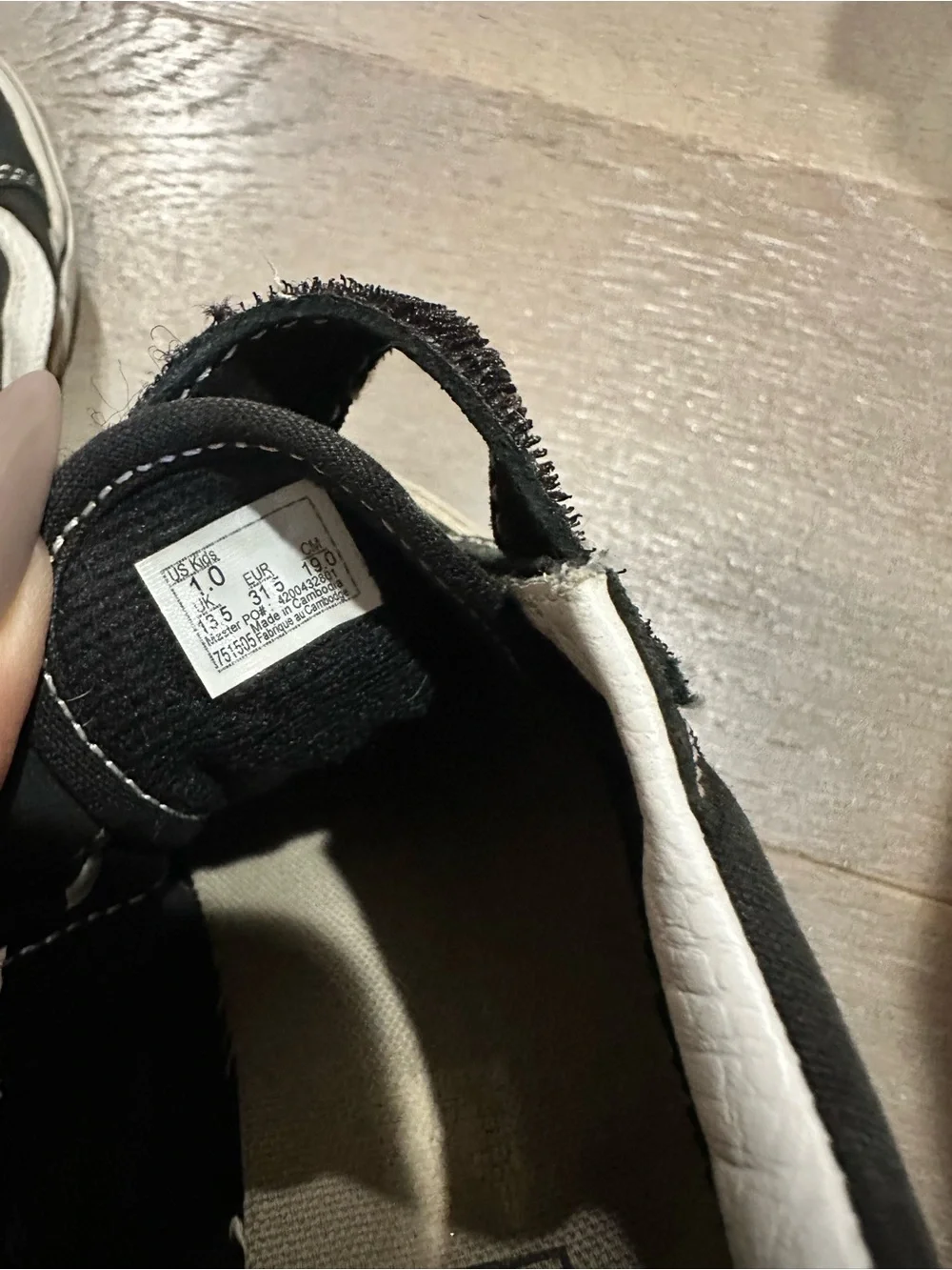 Kids vans size 1